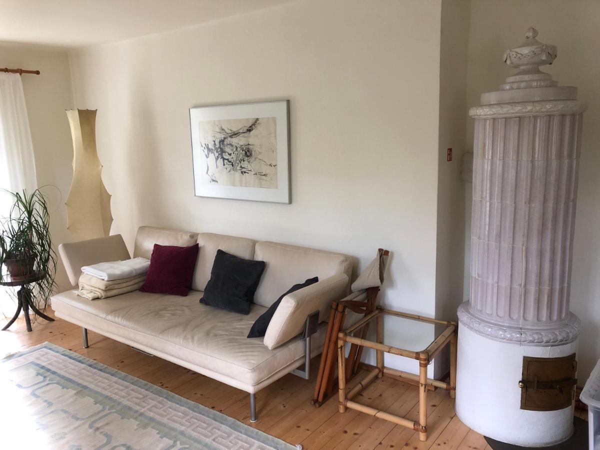 Haus Mit Sauna Und Privatem Badeteich In Anif Bei Salzburg Bagian luar foto